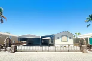 200 N Moon Mountain Ave, Quartzsite, AZ 85346 - Photo 1