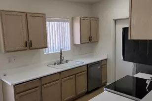 830 Falcon, Lake Havasu City, AZ 86403 - Photo 8