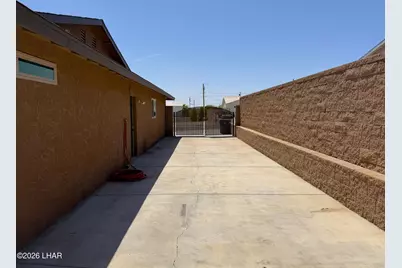 3664 Blue Colt Dr, Lake Havasu City, AZ 86406 - Photo 10