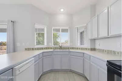 3661 Yucca Dr, Lake Havasu City, AZ 86404 - Photo 16