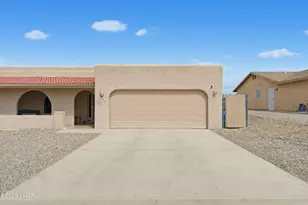 3565 Red Cloud Dr, Lake Havasu City, AZ 86406 - Photo 2