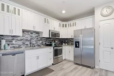 2950 N Kiowa Blvd #C101, Lake Havasu City, AZ 86404 - Photo 2
