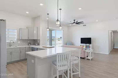 1020 Riverside Dr, Lake Havasu City, AZ 86404 - Photo 18