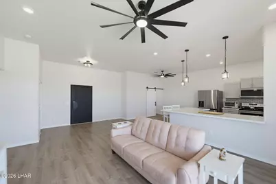 1020 Riverside Dr, Lake Havasu City, AZ 86404 - Photo 16