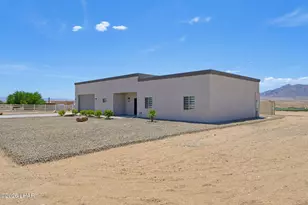 1020 Riverside Dr, Lake Havasu City, AZ 86404 - Photo 4