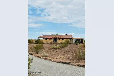 42832 La Posa Rd, Bouse, AZ 85325 - Photo 2