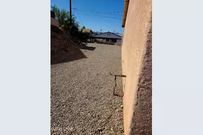 2734 Minnow Ln, Lake Havasu City, AZ 86403 - Photo 4