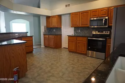1379 Piper Dr, Lake Havasu City, AZ 86404 - Photo 16