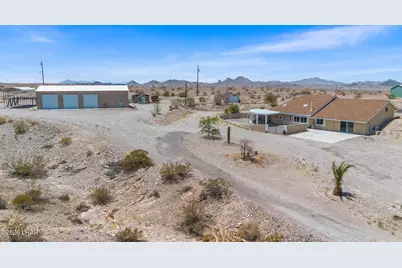 7789 N Wagon Wheel Dr, Lake Havasu City, AZ 86404 - Photo 2
