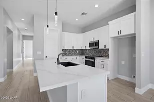 595 Manzanita Dr, Lake Havasu City, AZ 86404 - Photo 10