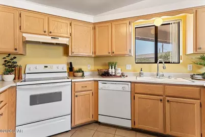 3310 Hassayampa Dr, Lake Havasu City, AZ 86406 - Photo 8