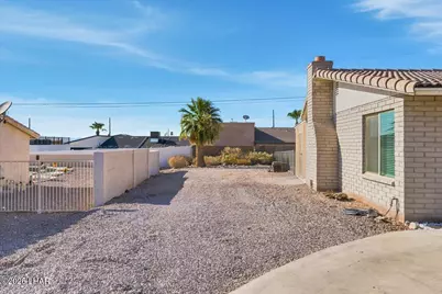 2881 Barite Dr, Lake Havasu City, AZ 86404 - Photo 4