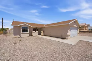 2265 Interlake Dr, Lake Havasu City, AZ 86404 - Photo 1