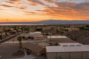 3871 Vega Dr, Lake Havasu City, AZ 86404 - Photo 12
