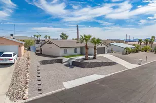 3720 Clearwater Dr, Lake Havasu City, AZ 86406 - Photo 2
