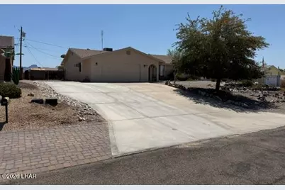 711 Papoose Dr, Lake Havasu City, AZ 86406 - Photo 2