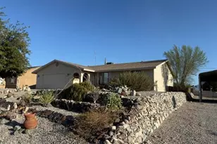 711 Papoose Dr, Lake Havasu City, AZ 86406 - Photo 1