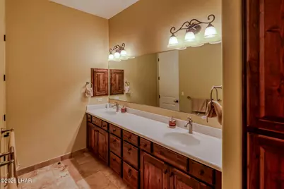 677 Grand Island Cir, Lake Havasu City, AZ 86403 - Photo 20