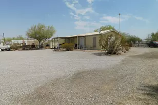448 N Emerald Ave, Quartzsite, AZ 85346 - Photo 36