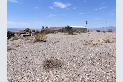3611 Pontchartrain Dr, Lake Havasu City, AZ 86404 - Photo 14