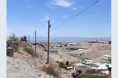 3611 Pontchartrain Dr, Lake Havasu City, AZ 86404 - Photo 2