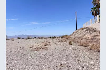 3611 Pontchartrain Dr, Lake Havasu City, AZ 86404 - Photo 12
