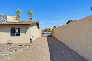 2440 Tovar Ln, Lake Havasu City, AZ 86403 - Photo 38