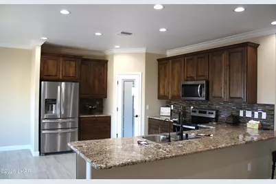 3266 Newport Dr, Lake Havasu City, AZ 86406 - Photo 12