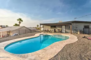 2286 Huntington Dr, Lake Havasu City, AZ 86403 - Photo 4