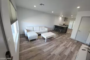 410 Hummingbird Dr, Lake Havasu City, AZ 86403 - Photo 2