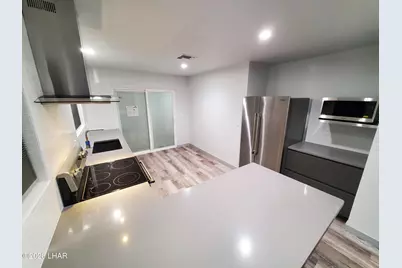 410 Hummingbird Dr #3, Lake Havasu City, AZ 86403 - Photo 4