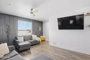 2061 Magnolia Dr, Lake Havasu City, AZ 86403 - Photo 6