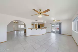 548 War Eagle Plaza, Lake Havasu City, AZ 86406 - Photo 18
