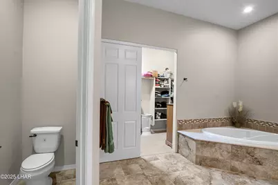 662 Island Dr, Lake Havasu City, AZ 86403 - Photo 18