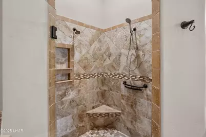 662 Island Dr, Lake Havasu City, AZ 86403 - Photo 20