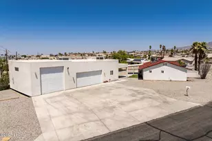 2953 Canyon Oak Dr, Lake Havasu City, AZ 86404 - Photo 2