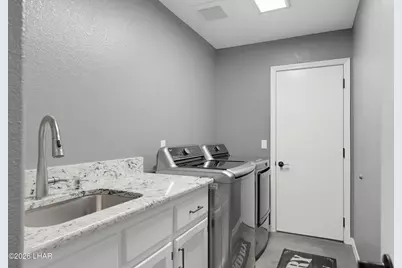 2471 Fannin Dr, Lake Havasu City, AZ 86403 - Photo 32