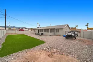 1825 Papago Dr, Lake Havasu City, AZ 86403 - Photo 32