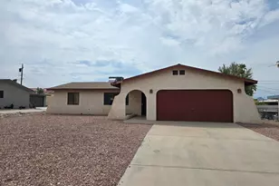 2042 Cosnina Dr, Lake Havasu City, AZ 86403 - Photo 1