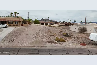 894 Paso Dr, Lake Havasu City, AZ 86406 - Photo 2