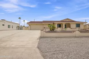 212 Coral Dr, Lake Havasu City, AZ 86403 - Photo 2