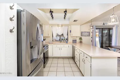 3649 Desert Garden Dr, Lake Havasu City, AZ 86404 - Photo 8