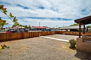 1708 S Navajo Ave, Parker, AZ 85344 - Photo 8