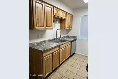 90 Mariposa Dr #102, Lake Havasu City, AZ 86403 - Photo 4