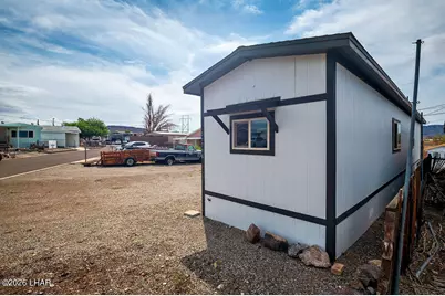 31716 Carefree Dr, Parker, AZ 85344 - Photo 10