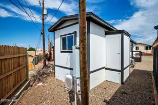 31716 Carefree Dr, Parker, AZ 85344 - Photo 4