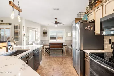 3235 Poppy Trail Pl, Lake Havasu City, AZ 86406 - Photo 14