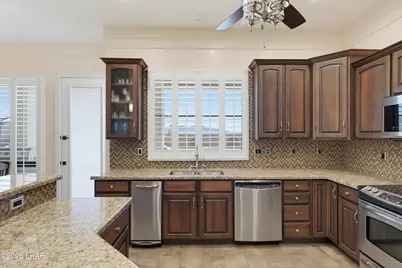 1231 McCulloch Blvd S, Lake Havasu City, AZ 86406 - Photo 16