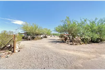 256 W Pyramid Ln, Quartzsite, AZ 85346 - Photo 14