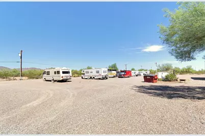 256 W Pyramid Ln, Quartzsite, AZ 85346 - Photo 10